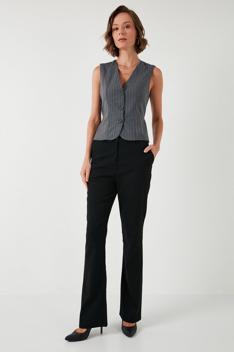 Fitted-Fits-The-Body Lined Classic Woven Vest Women's Vest 611YL030W4