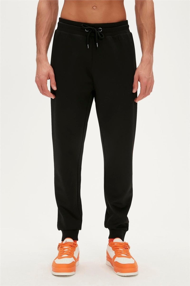 23.01.16.005-C01 Arthur Men's Sweatpants