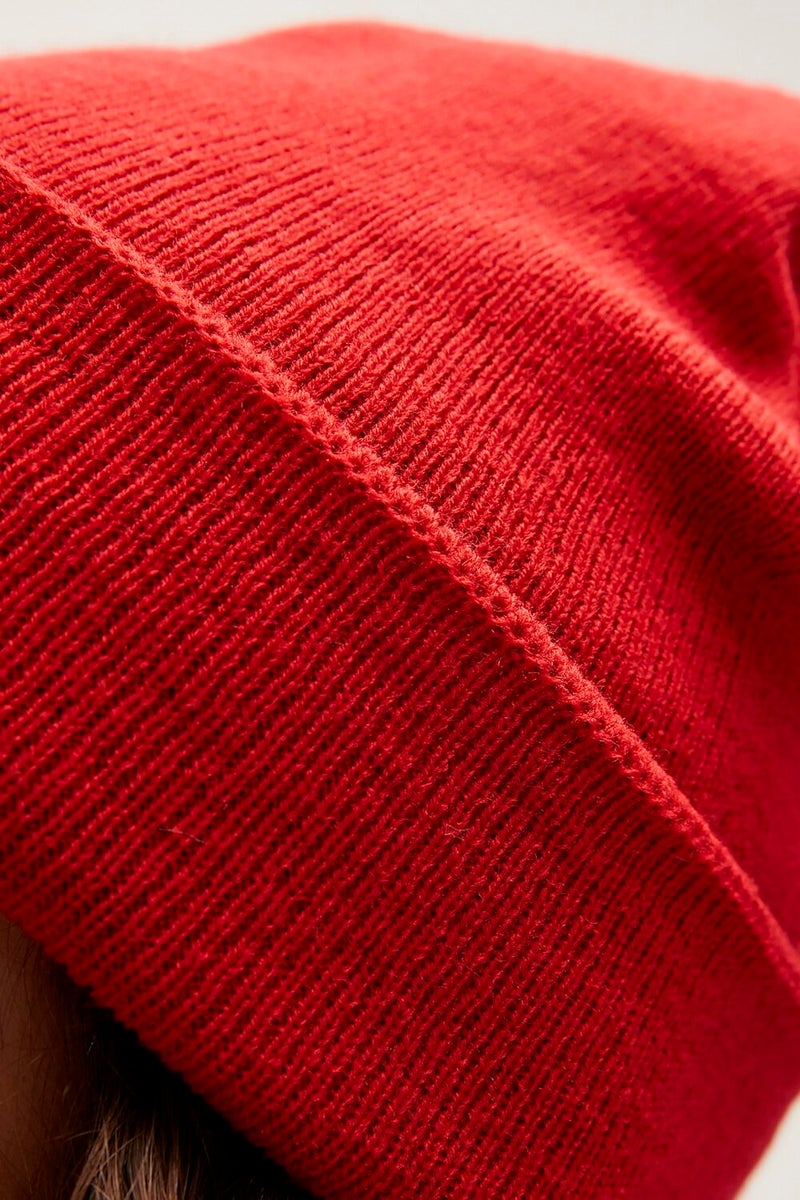 Label Beanie Crimsonred