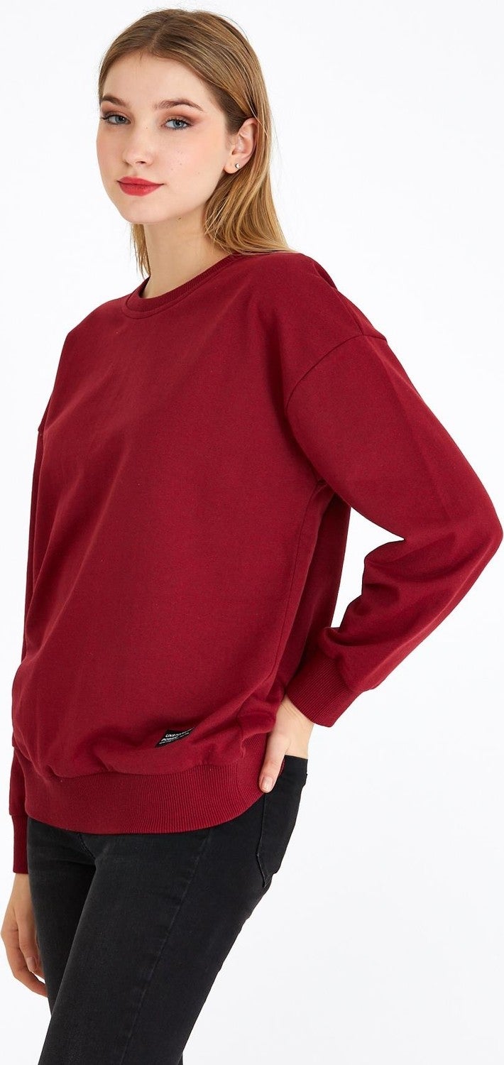 Women's Burgundy Color Basic Crew Neck Sweatshirt