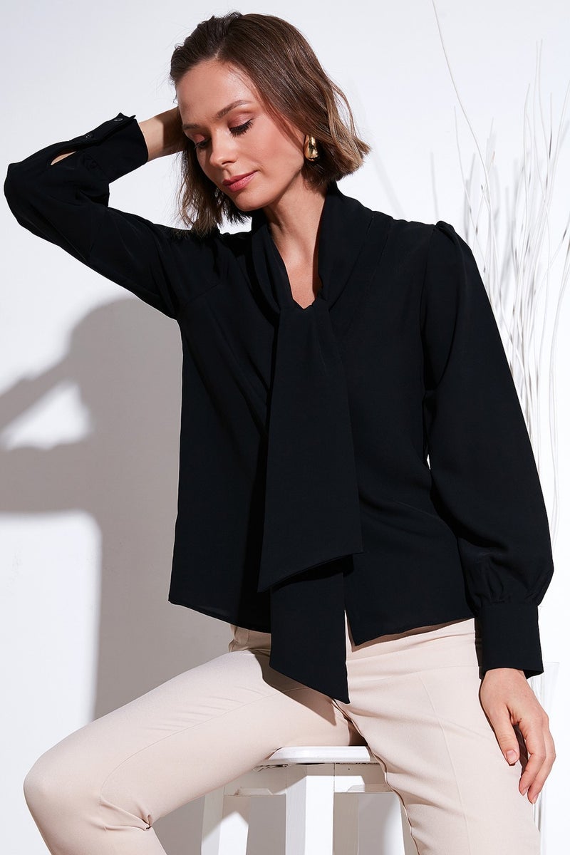 Regular Fit Tie Detail V Neck Shirt Women's Shirt 611GO0202