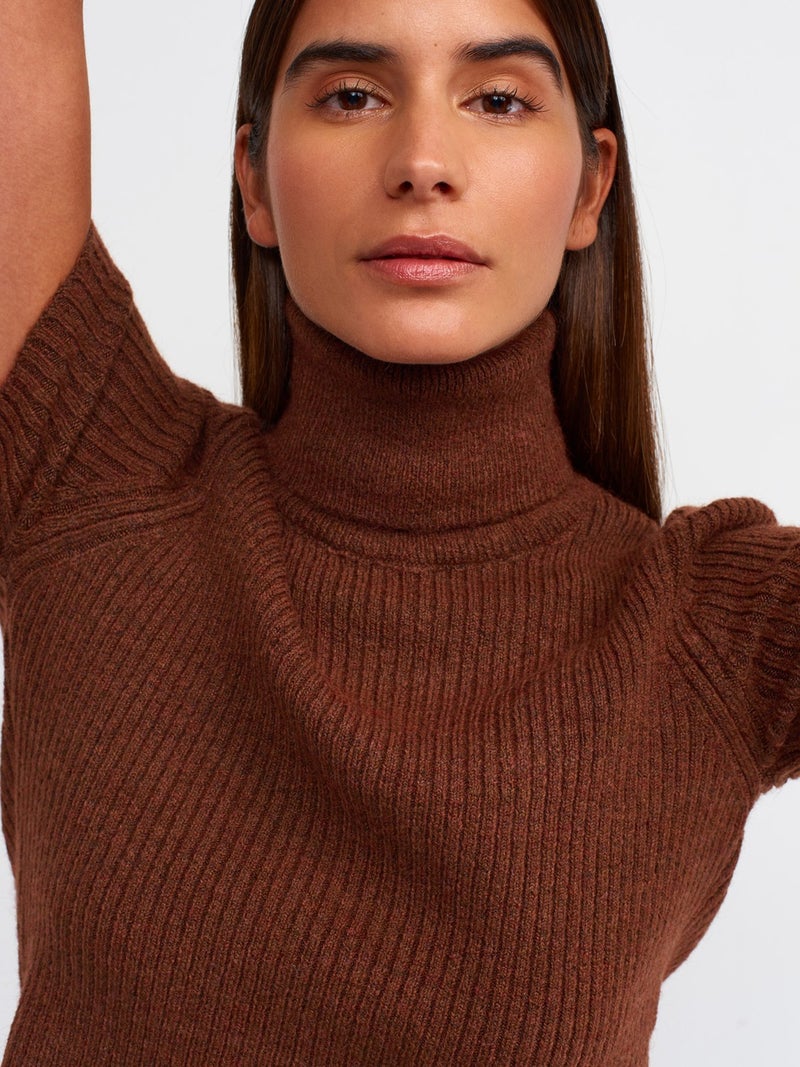 10487 Full Turtleneck Ribbed Short Sleeve Crop Sweater-Light Brown