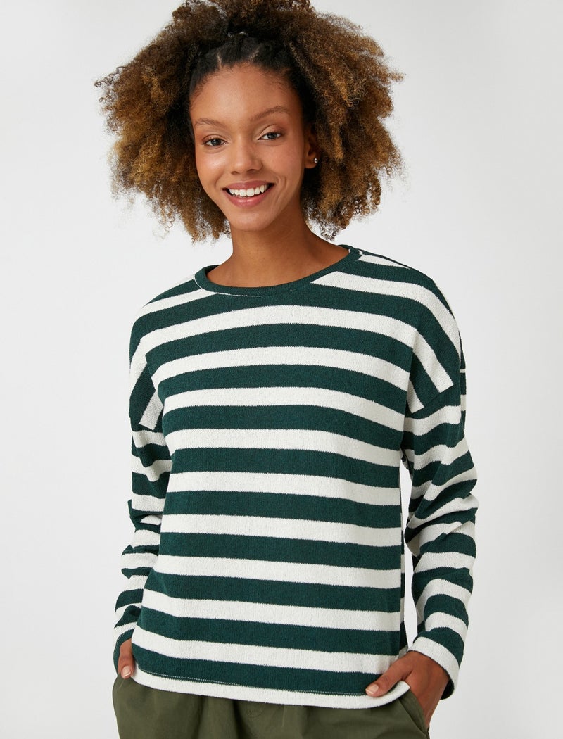 Crew Neck Sweater Long Sleeve Patterned