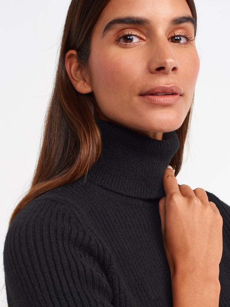 10487 Full Turtleneck Ribbed Short Sleeve Crop Sweater-Black