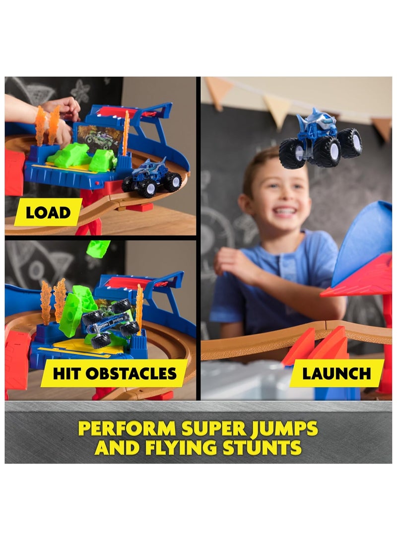 Monster Jam Supercharge Speedway Playset