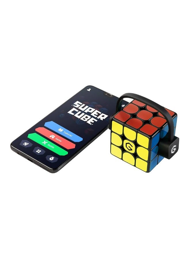 GiiKER Electronic Bluetooth Speed Cube i3s Realtime Connected STEM Smart Cube 3x3 for All Ages Companion App Support Online Battle with Cubers Across The Globe with Exclusive Charger