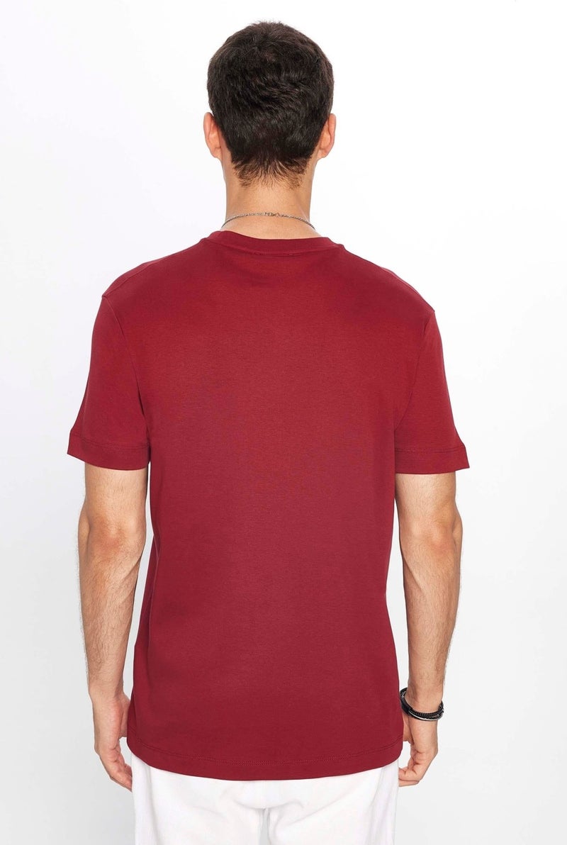 Relax Fit Comfortable Cut Cotton Soft Texture Basic Crew Neck Burgundy T-Shirt