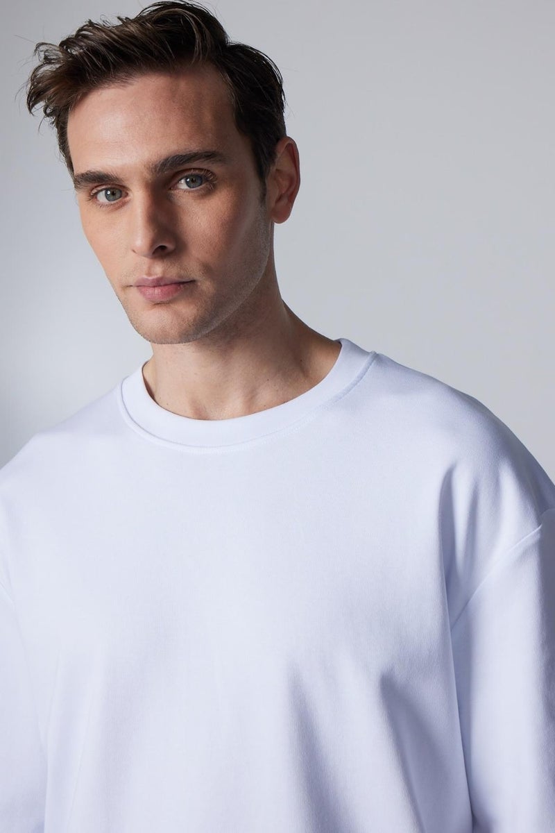 Oversize Wide Cut Cotton Soft Textured Basic Crew Neck White T-Shirt