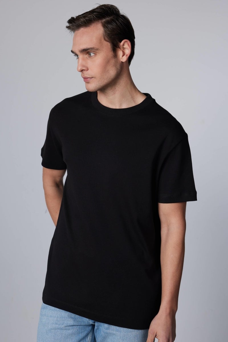 Relax Fit Comfortable Cut 100% Cotton Soft Textured Basic Crew Neck Black T-Shirt