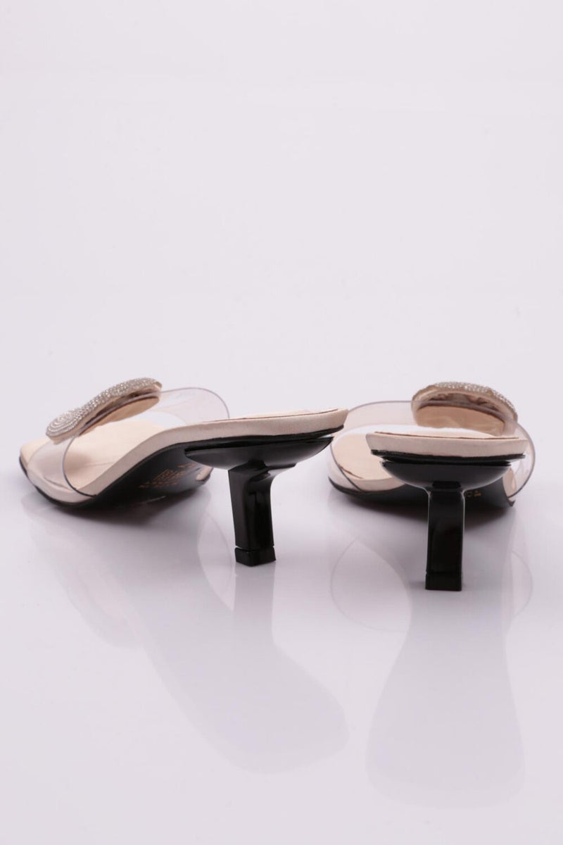 A7208 Women's Round Stone Embroidered Buckle Heeled Slippers