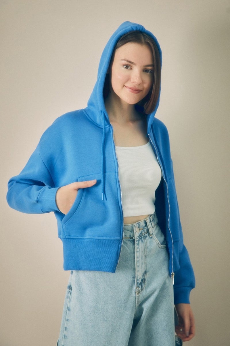 Basic Pocket Hooded Crop Sweatshirt