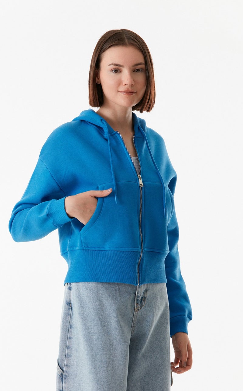 Basic Pocket Hooded Crop Sweatshirt