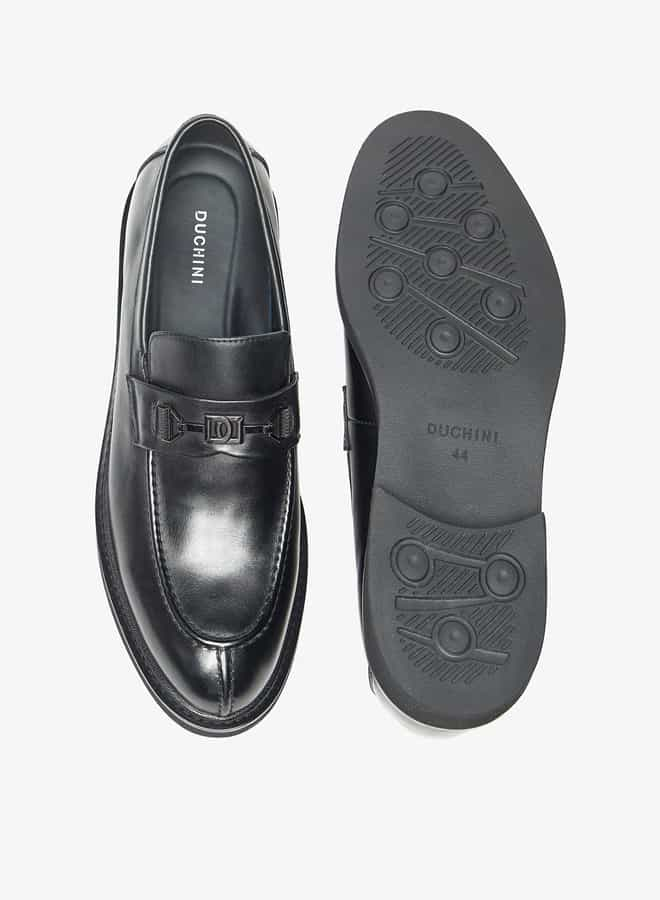 Men's Solid Loafers with Metal Accent