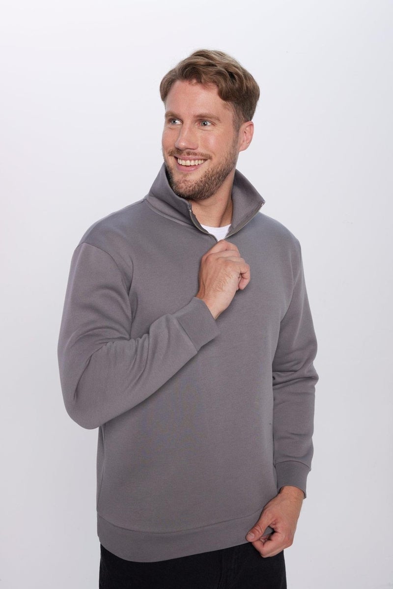 Unisex Relax Fit Comfortable Cut Cotton Fleece Inside Half Zipper Gray Stand Collar Sweatshirt