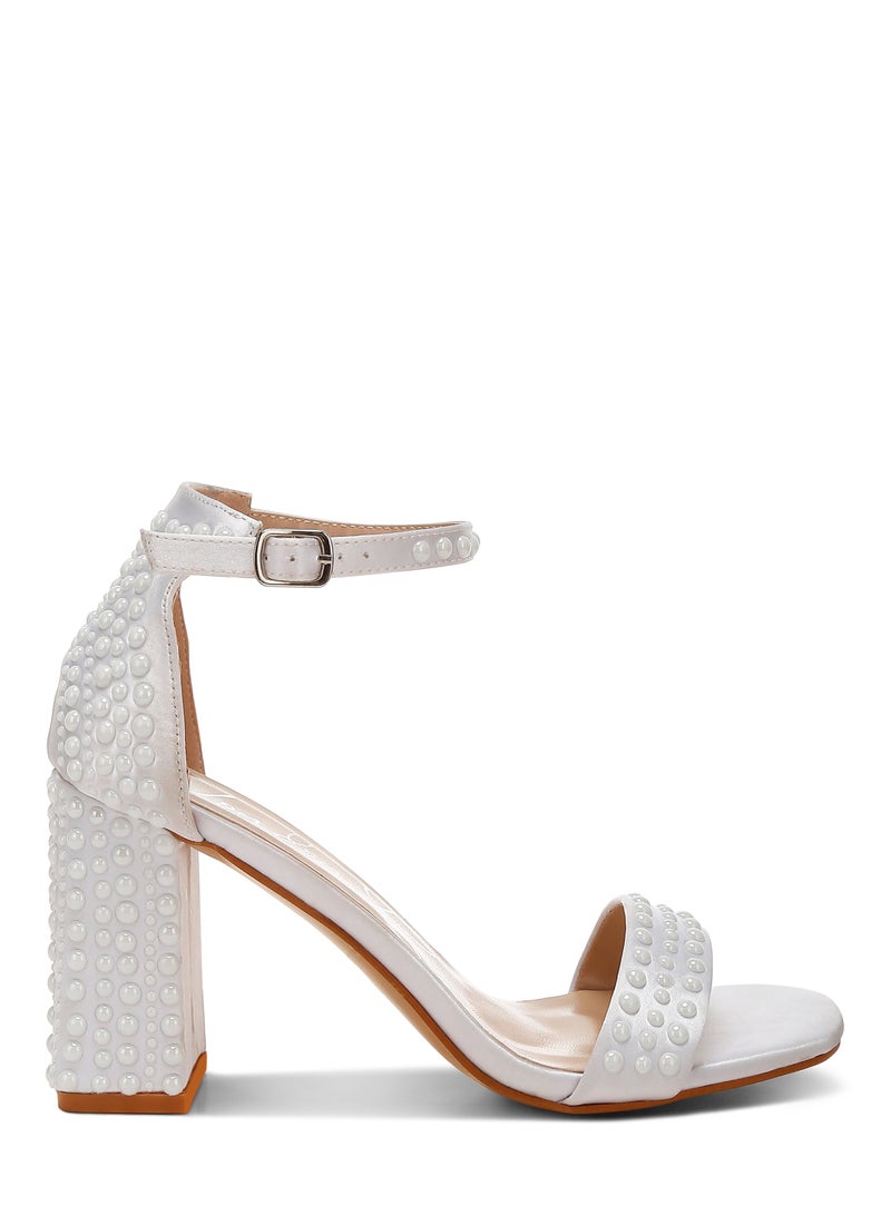 Pearls Embellished Satin Sandals in Off White