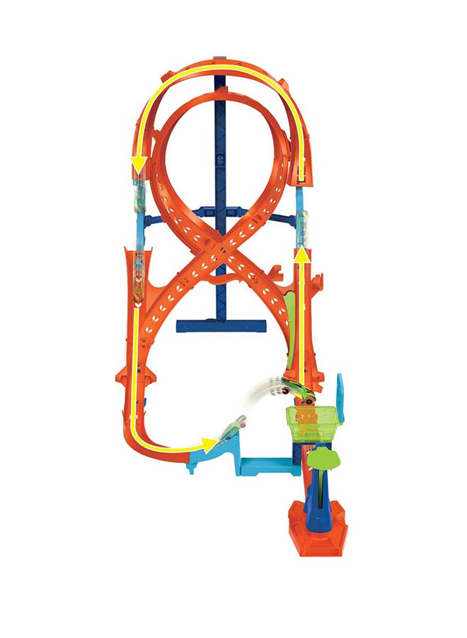 Track Set With 1 Hot Wheels  Car, Tall Figure-8 Track for Race & Stunting, Connects to Other Hot Wheels  Tracks, Folds for Convenient Storage