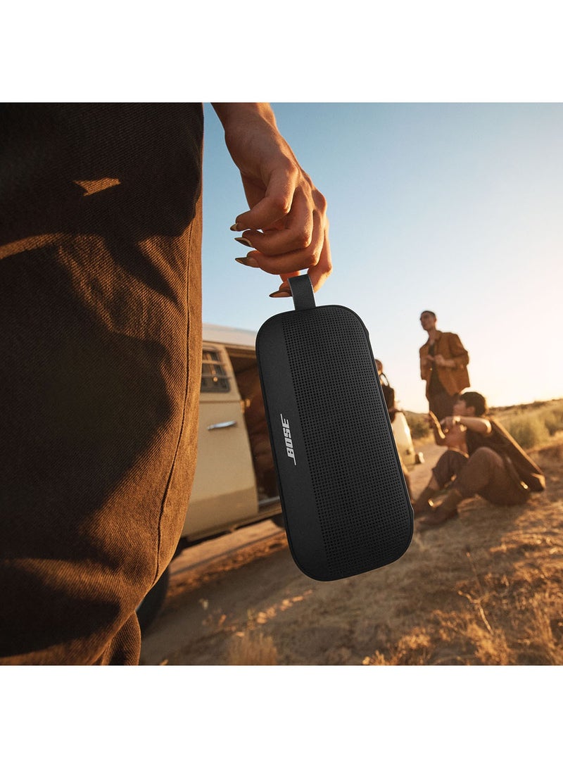 SoundLink Flex Portable Bluetooth Speaker (2nd Gen), Portable Outdoor Speaker with Hi-Fi Audio, Up to 12 Hours Battery Life, Waterproof and Dustproof Black
