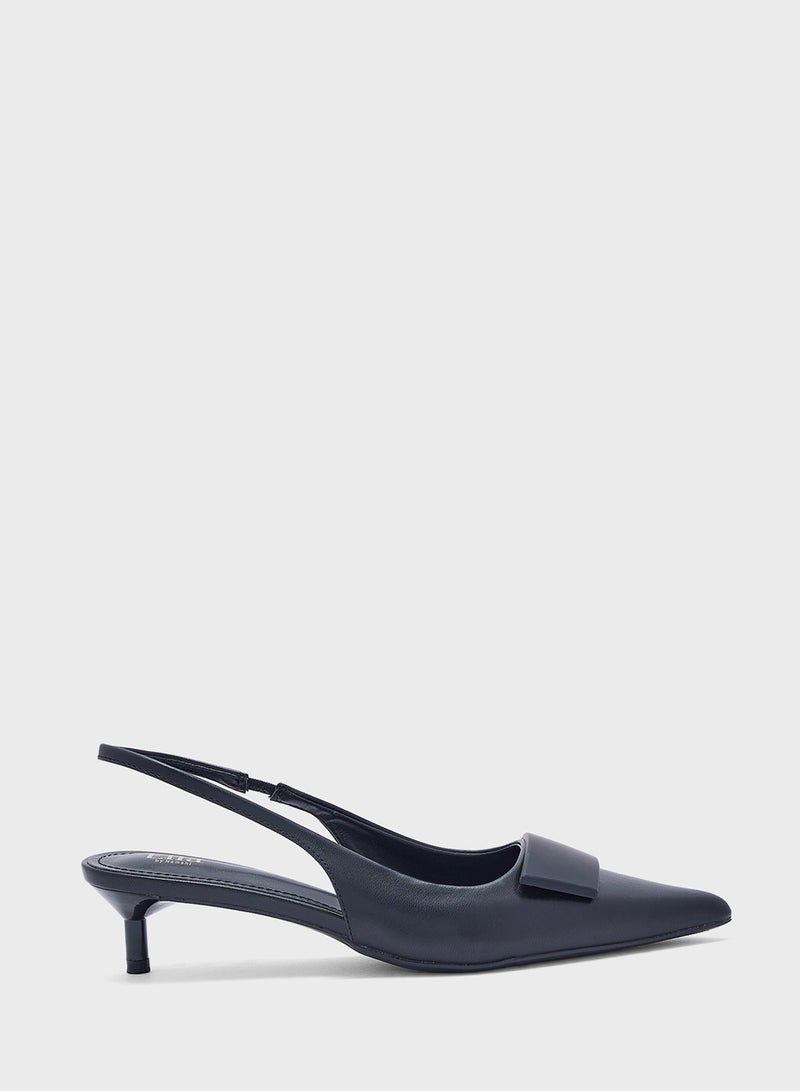 Trim Detail Low Heel Sling back Pump