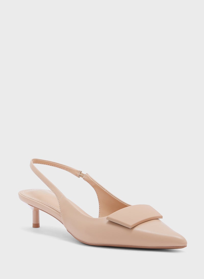 Trim Detail Low Heel Sling back Pump