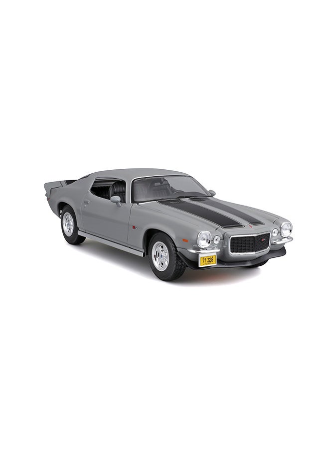 1:18 1971 Chevrolet Camaro Gray Officially Licensed Scaled Replicas of Collectible Diecast Metal Models with Exquisite Interior & Exterior Detailing for All Ages