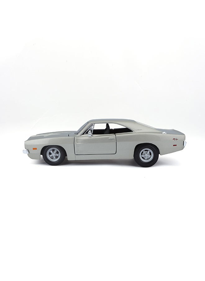 1:24 Se (A) - 1969 Dodge Charger R/T Silver Officially Licensed Scaled Replicas of Collectible Diecast Metal Models with Exquisite Interior & Exterior Detailing for All Ages