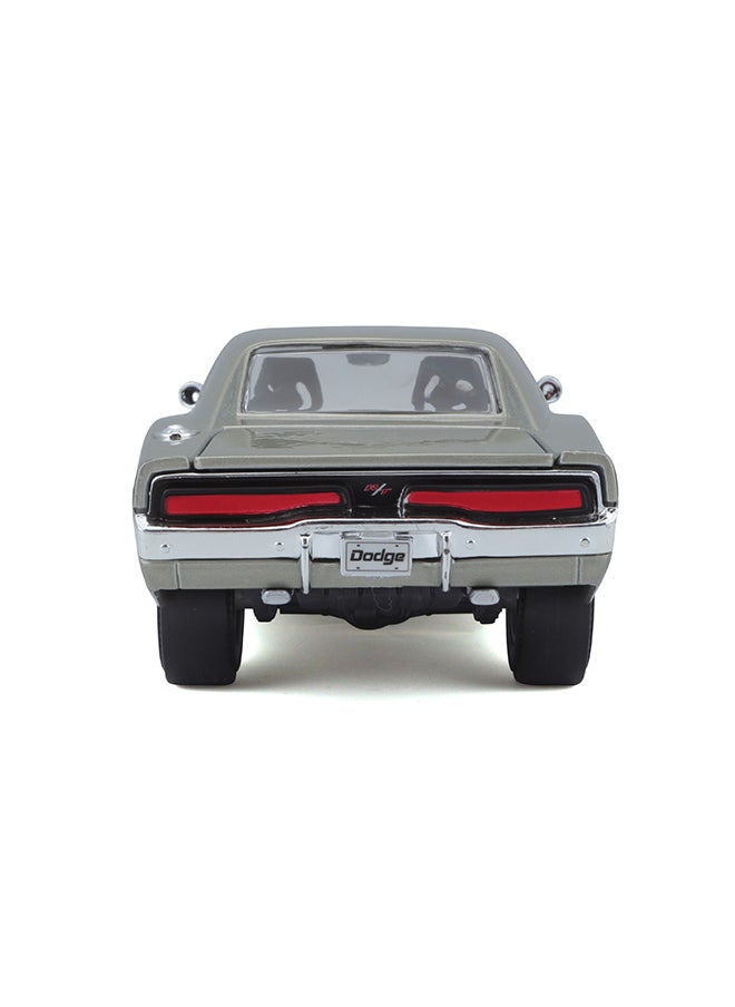 1:24 Se (A) - 1969 Dodge Charger R/T Silver Officially Licensed Scaled Replicas of Collectible Diecast Metal Models with Exquisite Interior & Exterior Detailing for All Ages