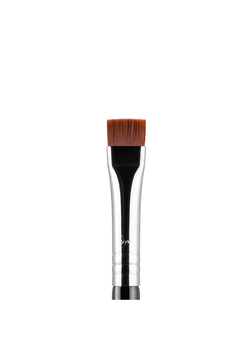 Beauty E15 - Flat Definer Brush