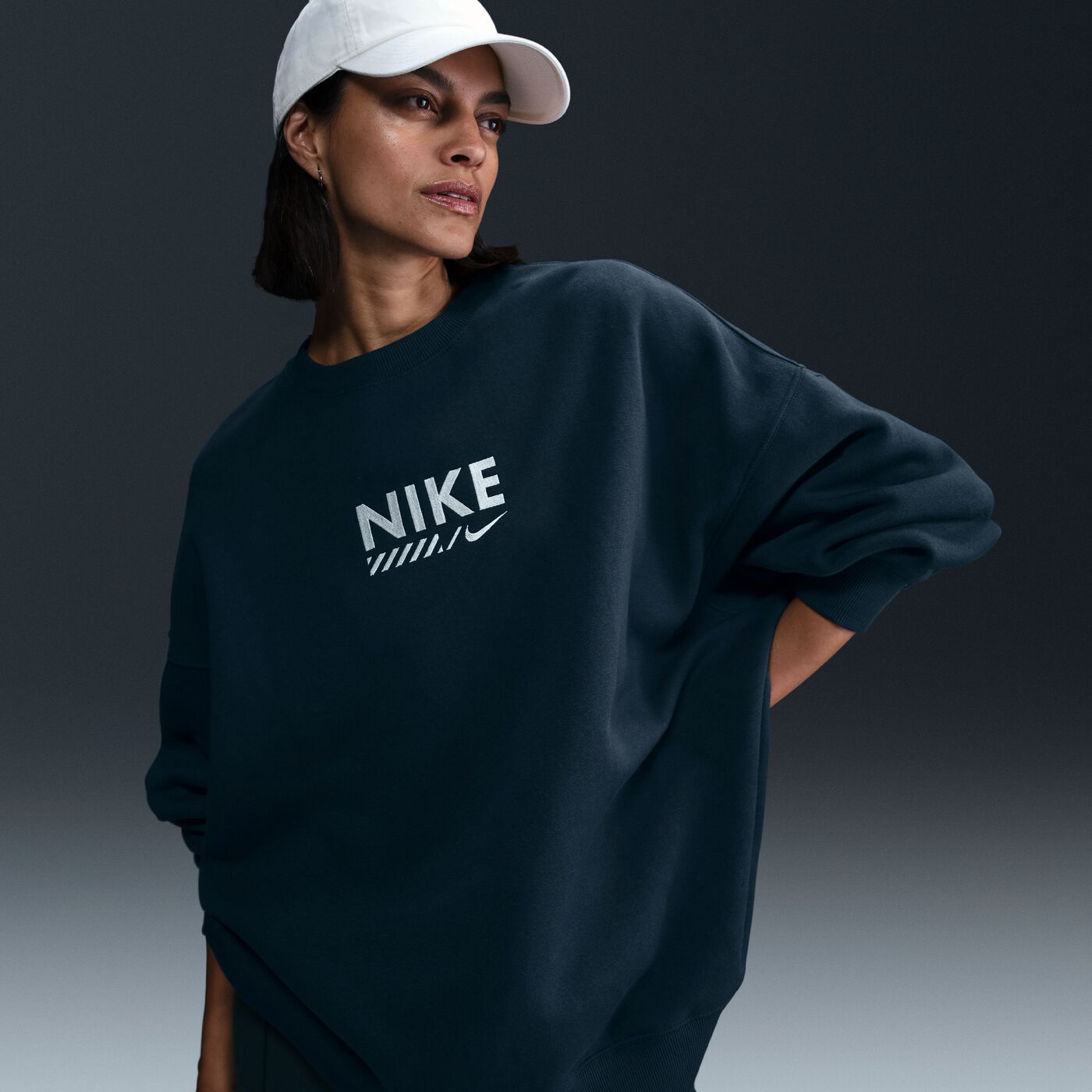 Women's Sportswear Oversized Fleece Sweatshirt