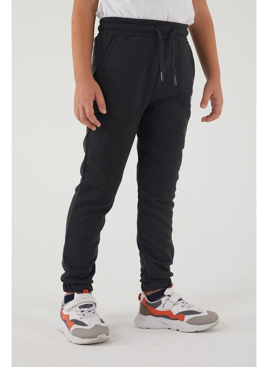 Girls' 3 Thread Pocket Printed Sweatpants with Elastic Waist and Legs