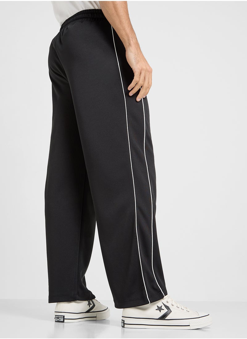 Wide Leg Jogger With Stripe Stripe