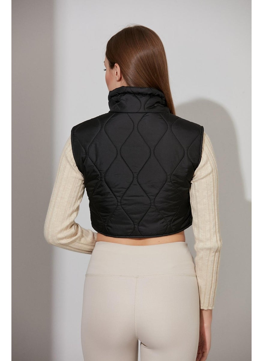 Crop Quilted Vest (B21-909YL01)