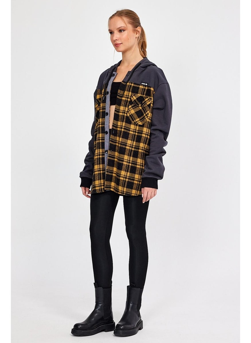 Oversize Lumberjack Sweatshirt with Hooded Buttons (E22-61501)