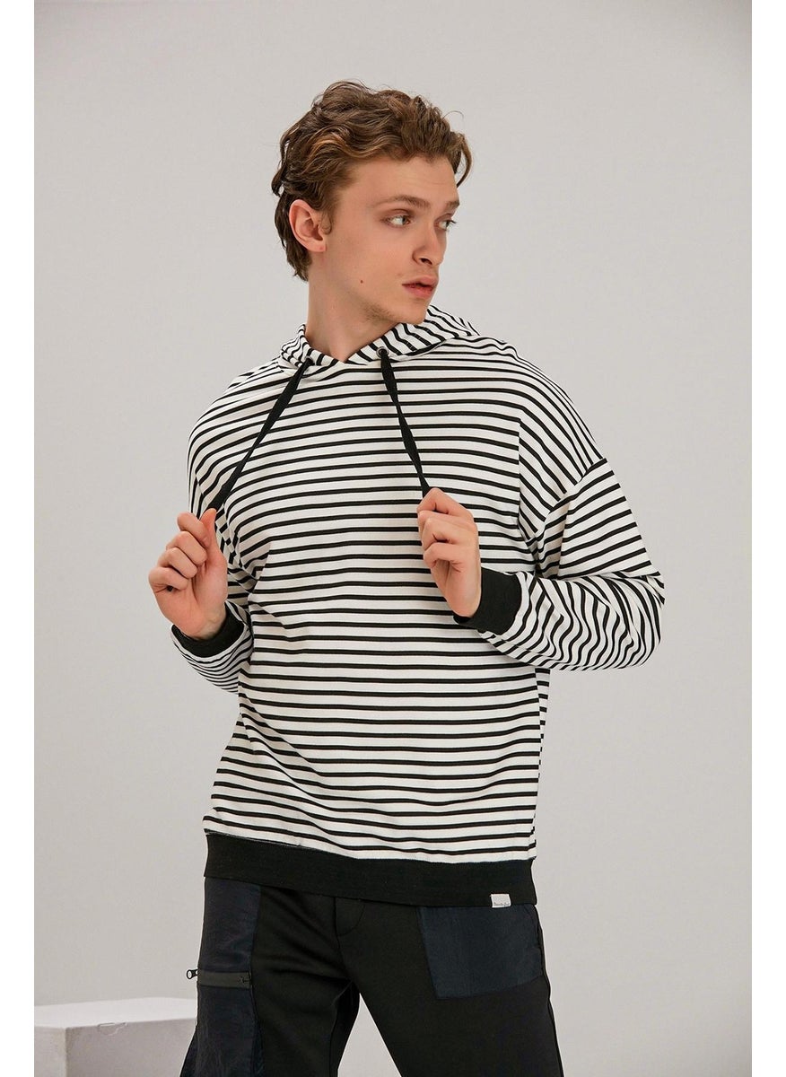 Striped Sweatshirt (B22-37300)