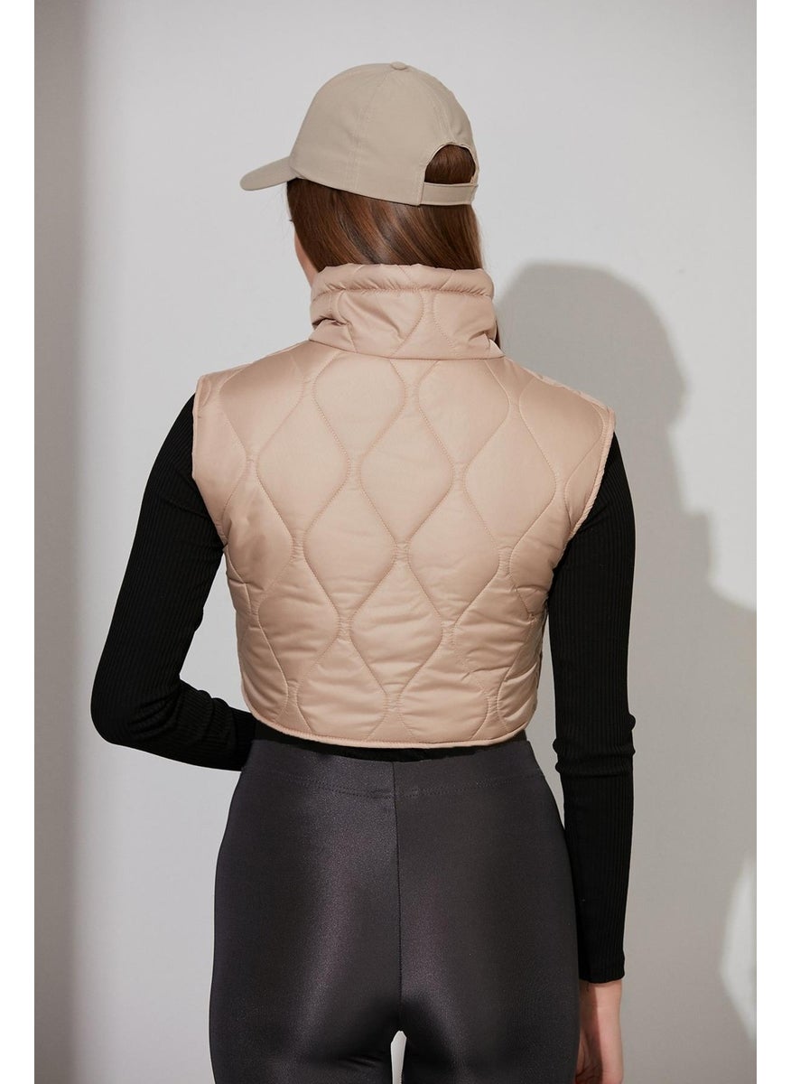 Alexandergardı Crop Quilted Vest (B21-909YL
