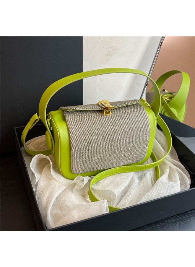 Chic Ladies Bag - Premium Material Handbag for Effortless Day-to-Night Style