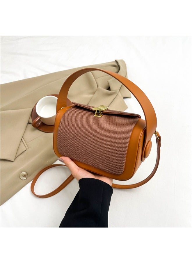 Chic Ladies Bag - Premium Material Handbag for Effortless Day-to-Night Style