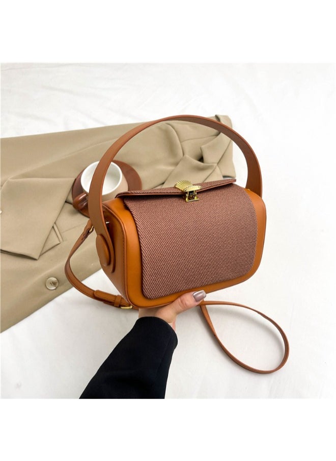 Chic Ladies Bag - Premium Material Handbag for Effortless Day-to-Night Style