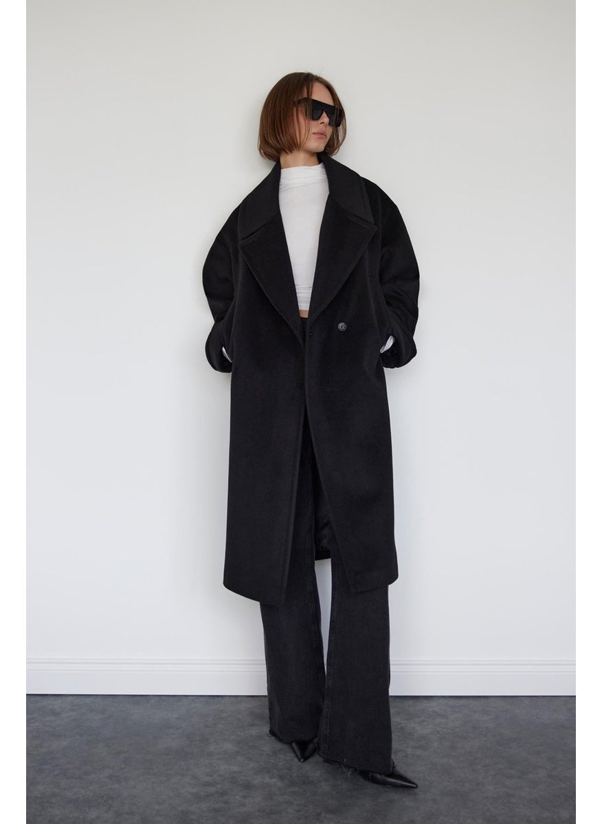 Black Kane Cuffed Maxi Coat