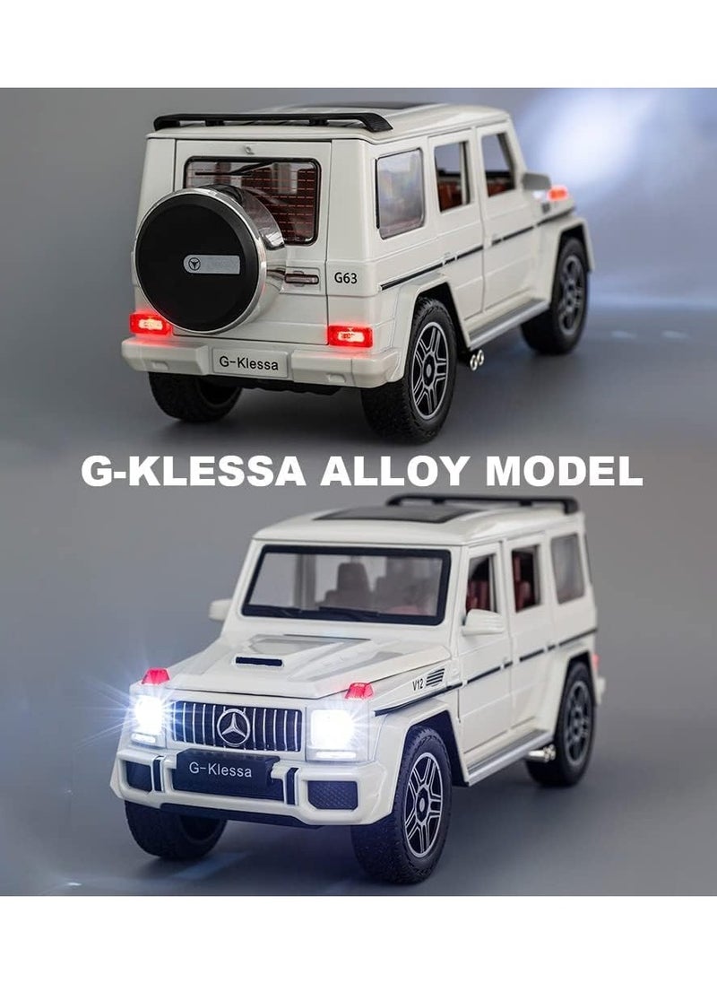 Mercedes Benz G63 AMG 1:24 Scale Diecast Model Car - Zinc Alloy Pull Back Toy with Sound and Light for Kids, Boys, Girls Gift (White)