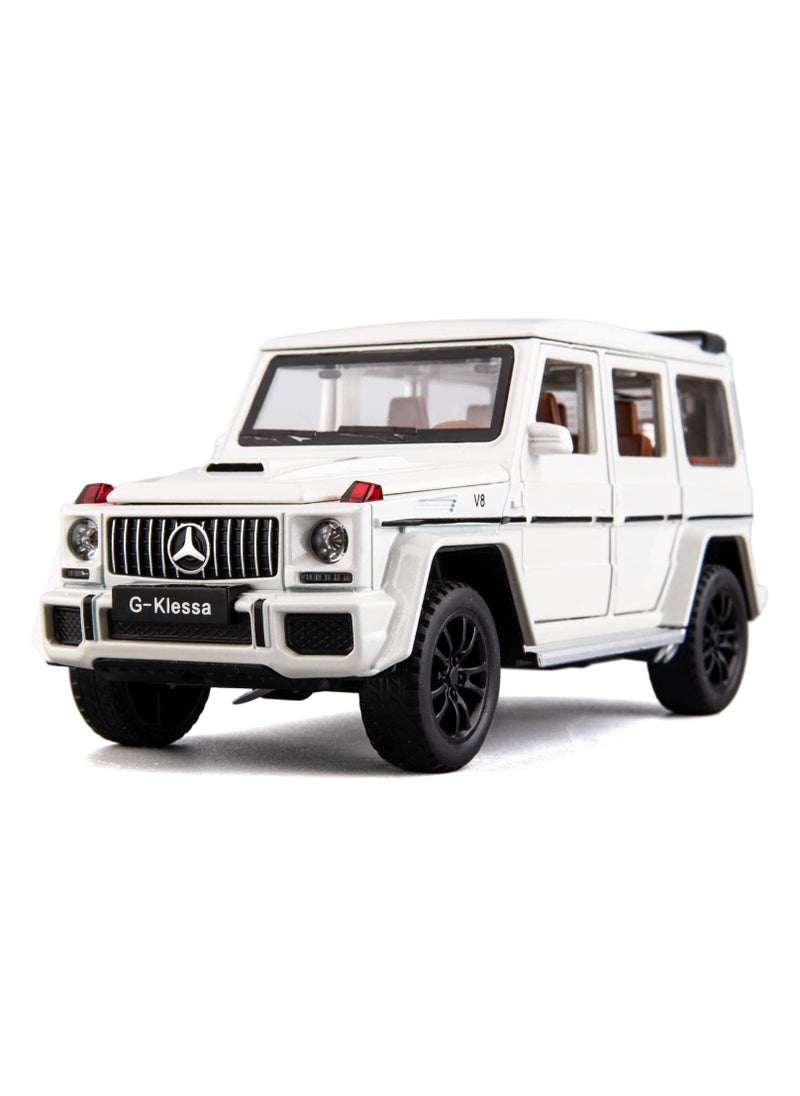 Mercedes Benz G63 AMG 1:24 Scale Diecast Model Car - Zinc Alloy Pull Back Toy with Sound and Light for Kids, Boys, Girls Gift (White)