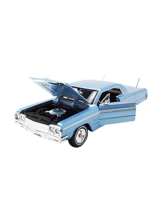 1964 Chevrolet Impala Ss Die-Cast Car (1:26)