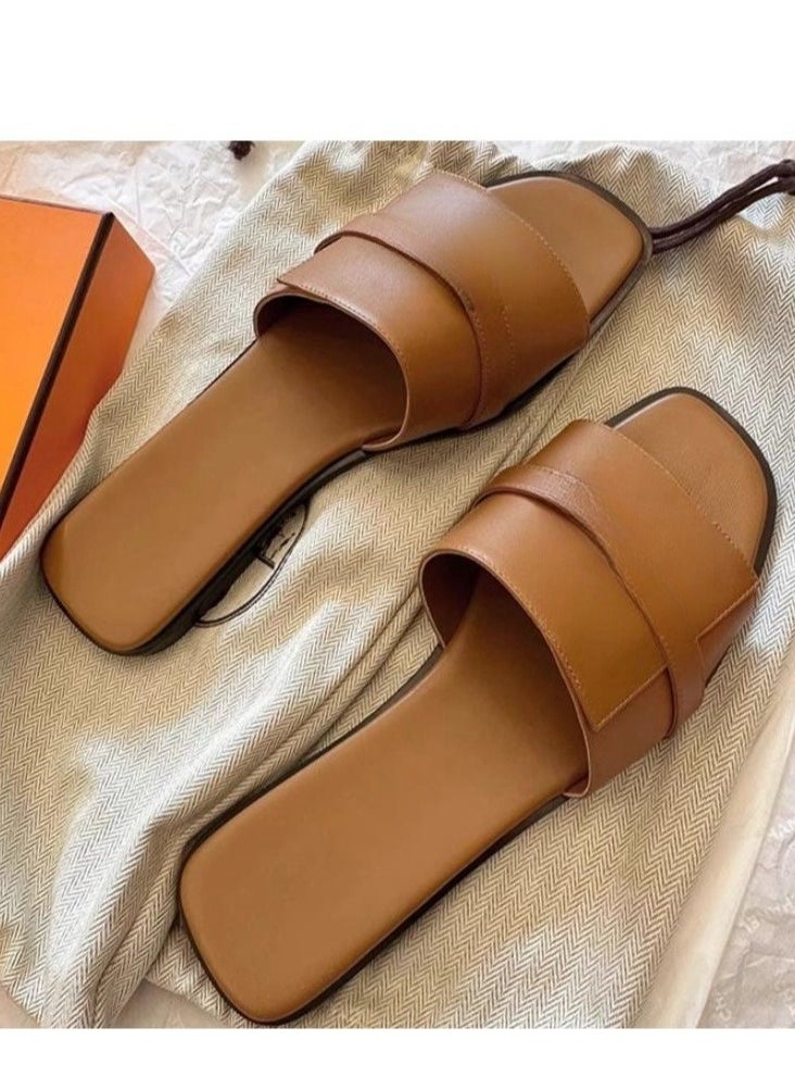 Outdoor Minimalist And Stylish Flat Sandals