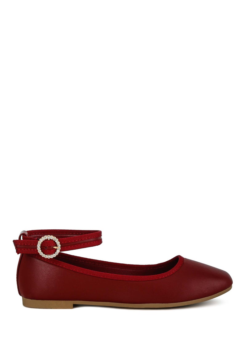 Ankle Strap Detail Ballet Flats in Burgundy