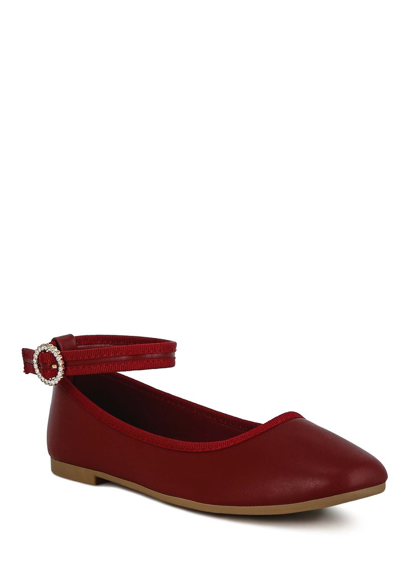 Ankle Strap Detail Ballet Flats in Burgundy