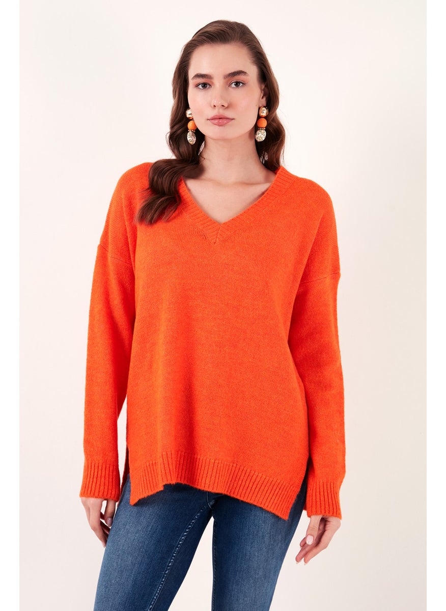 Regular Fit V-Neck Long Knitwear Sweater with Slits on the Sides Women's SWEATER 4616140