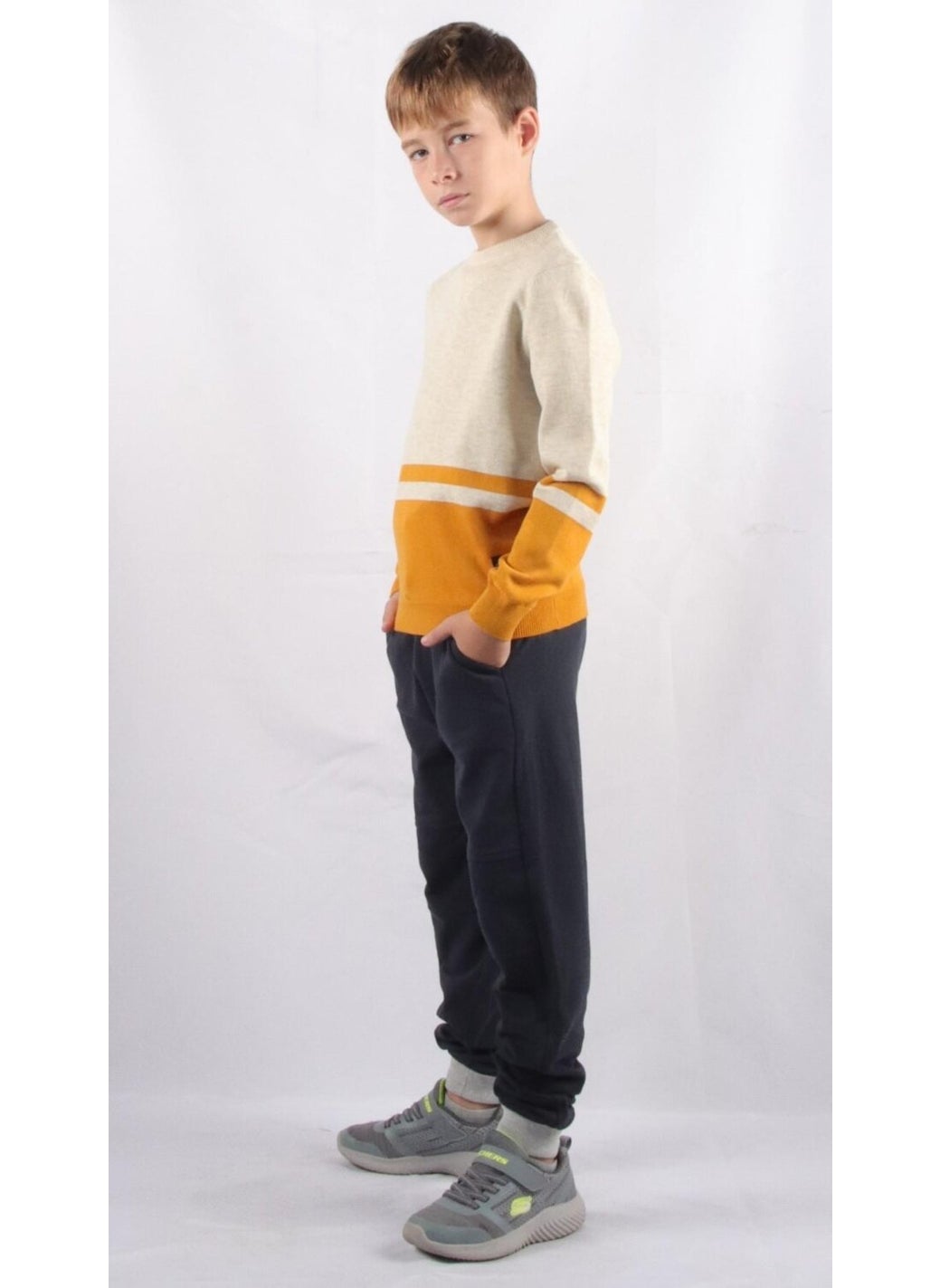 Crew Neck Kids Knitwear Sweater (C21-18668)