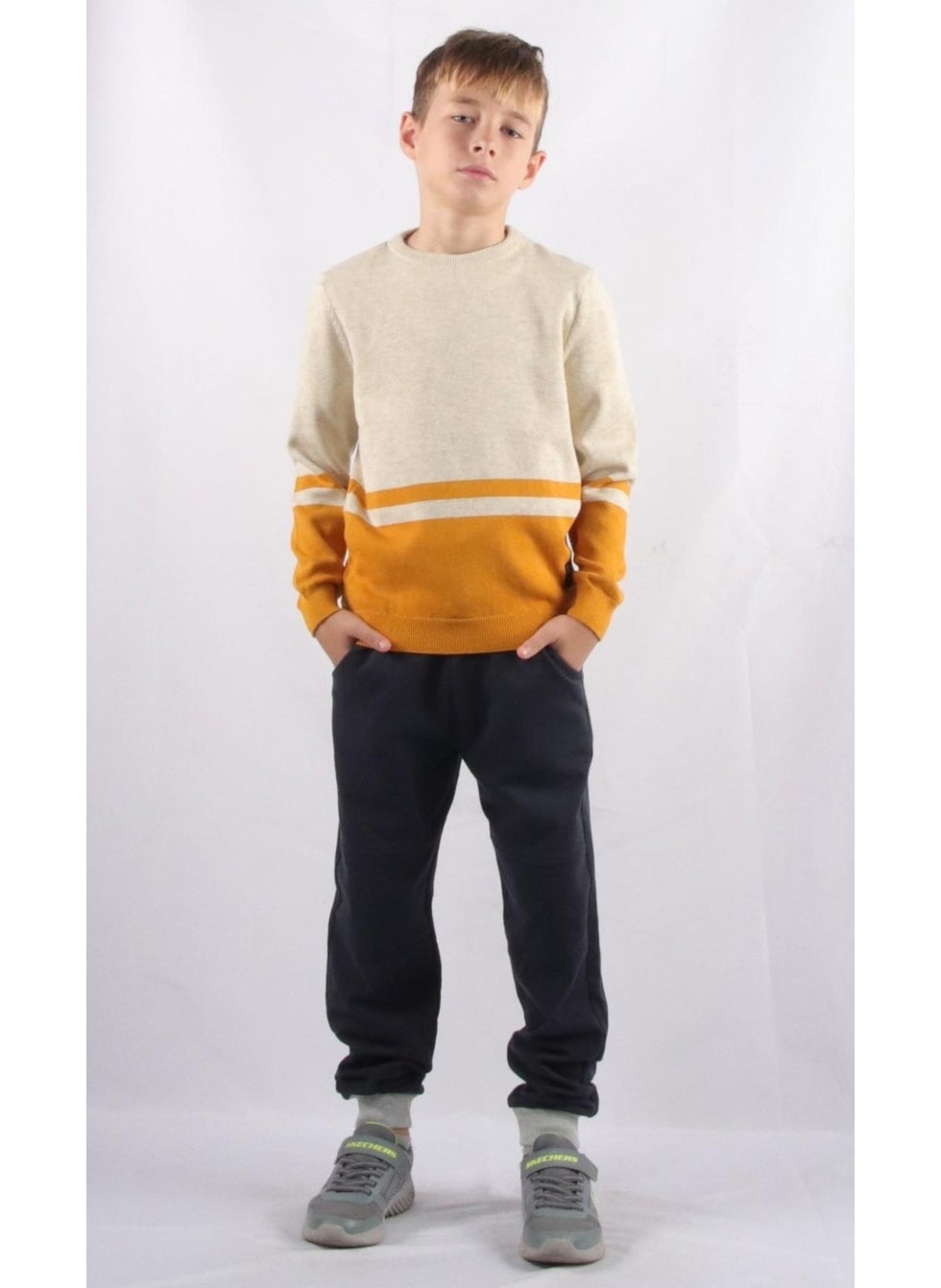 Crew Neck Kids Knitwear Sweater (C21-18668)