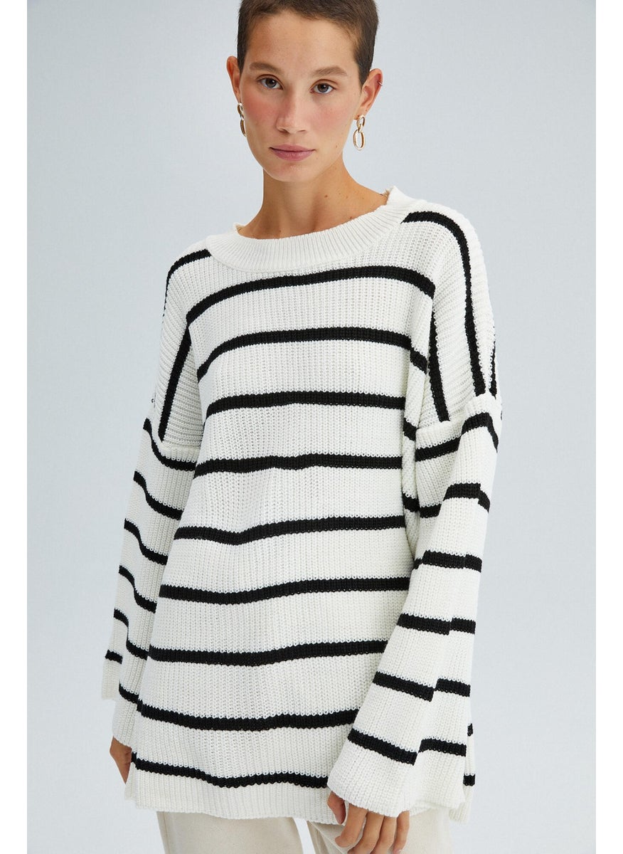 Touche Striped Oversize Knit Tunic