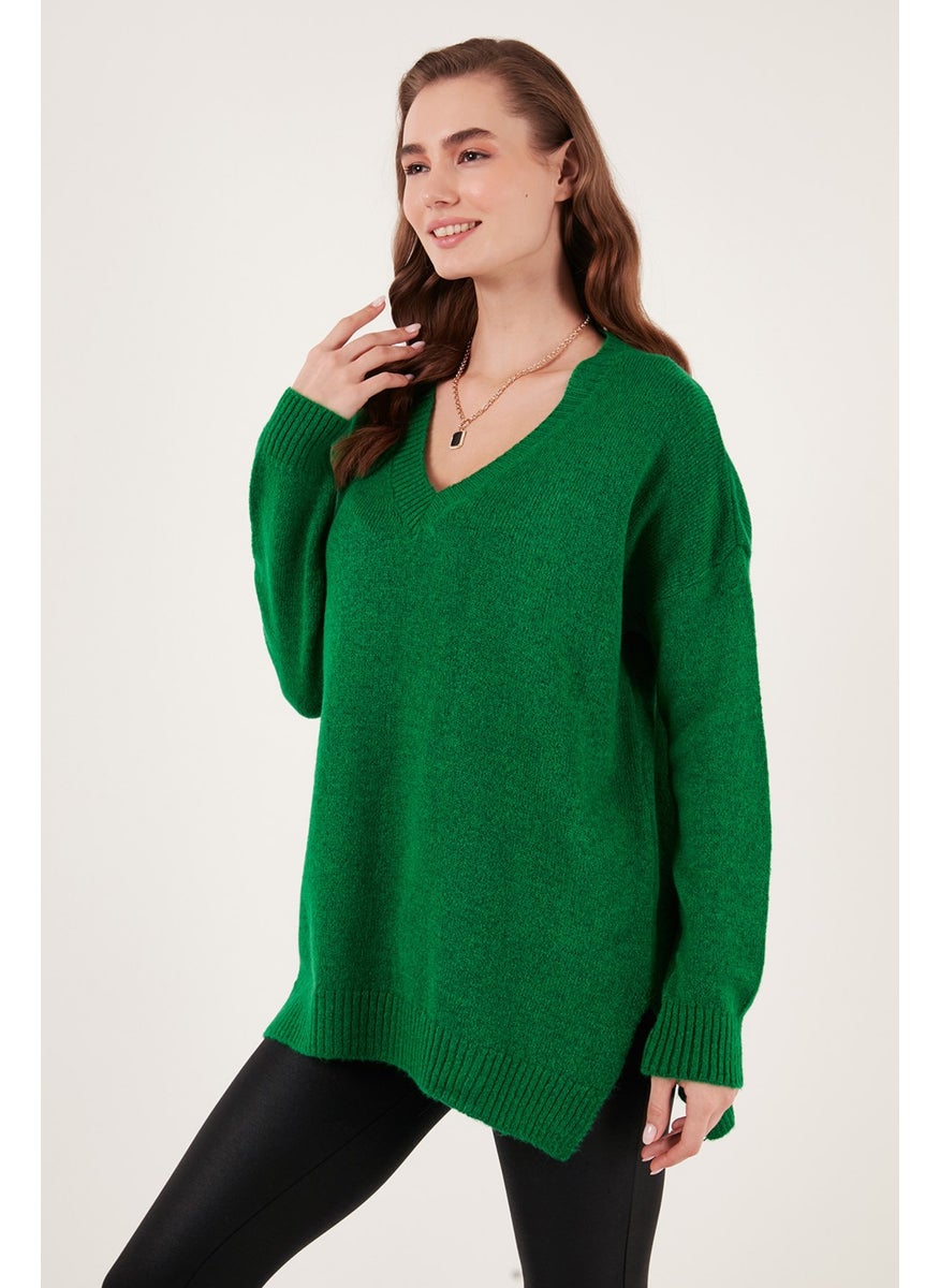 Regular Fit V-Neck Long Knitwear Sweater with Slits on the Sides Women's SWEATER 4616140