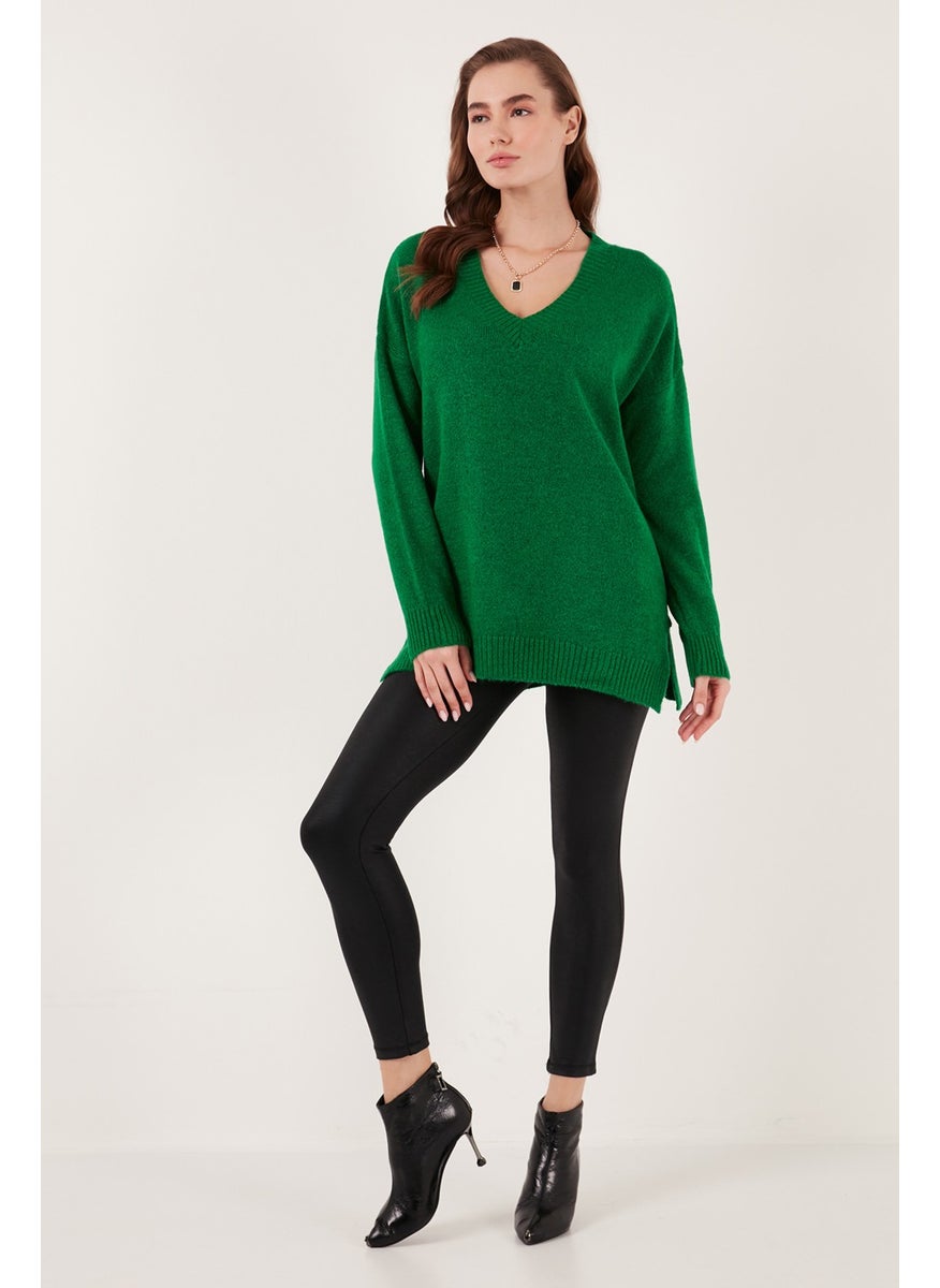 Regular Fit V-Neck Long Knitwear Sweater with Slits on the Sides Women's SWEATER 4616140